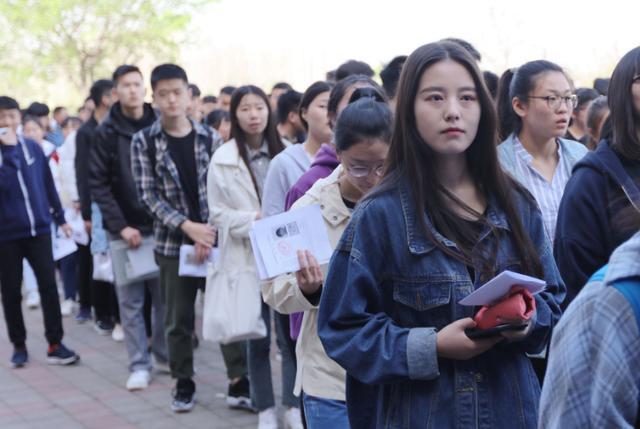 同样是大专，“职业学院”和“专科学院”有啥区别，该如何选择插图7