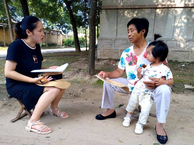 “俺老师来啦！”高青县常家学区台李小学开展暑假家访活动插图